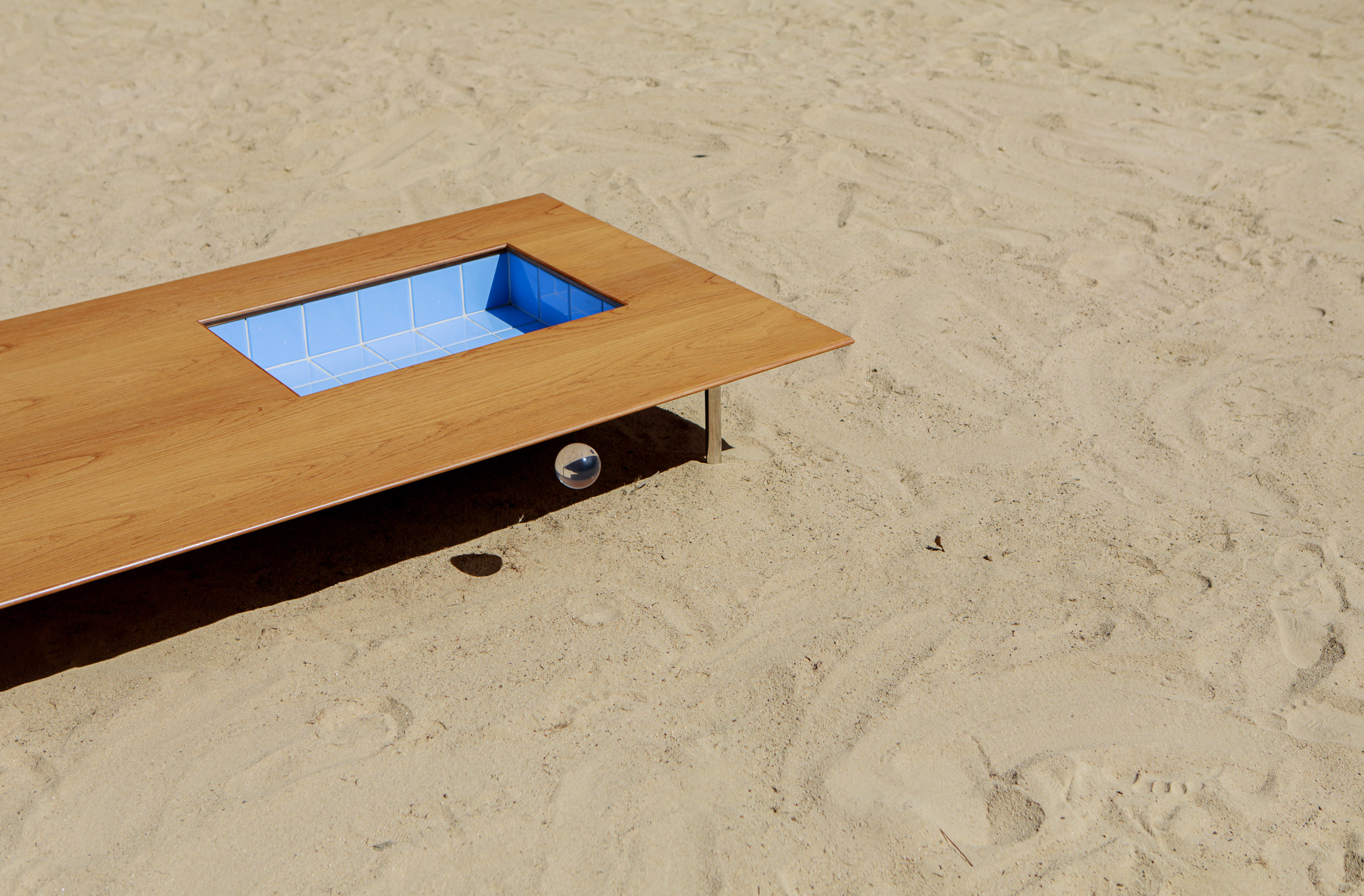 空間設計｜重新定義傢俱的可能——Alva Studio的泳池長桌｜設計盒子DESIGNBOX