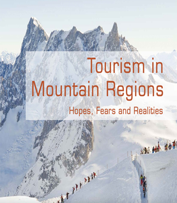 登山旅遊產業：前景、挑戰及現實層面