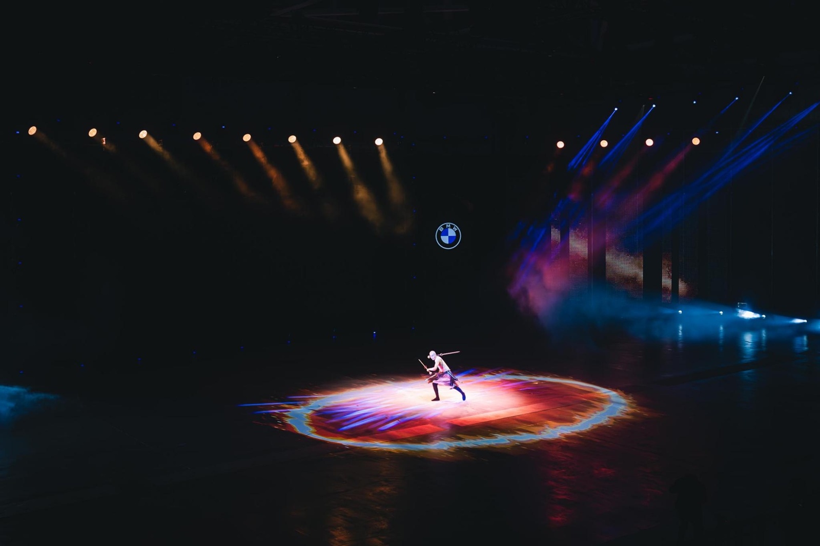 國際競賽報名代辦 │《BMW X3：新境探索 》極象設計 陳朝新 DESIGNBOX設計盒子網路平台4