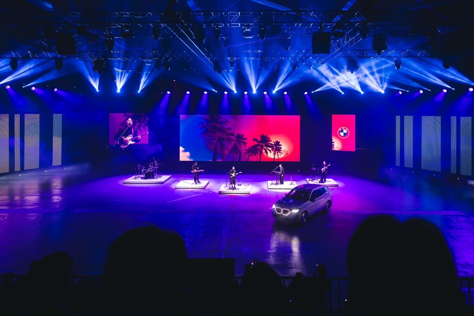 國際競賽報名代辦 │《BMW X3：新境探索 》極象設計 陳朝新 DESIGNBOX設計盒子網路平台8