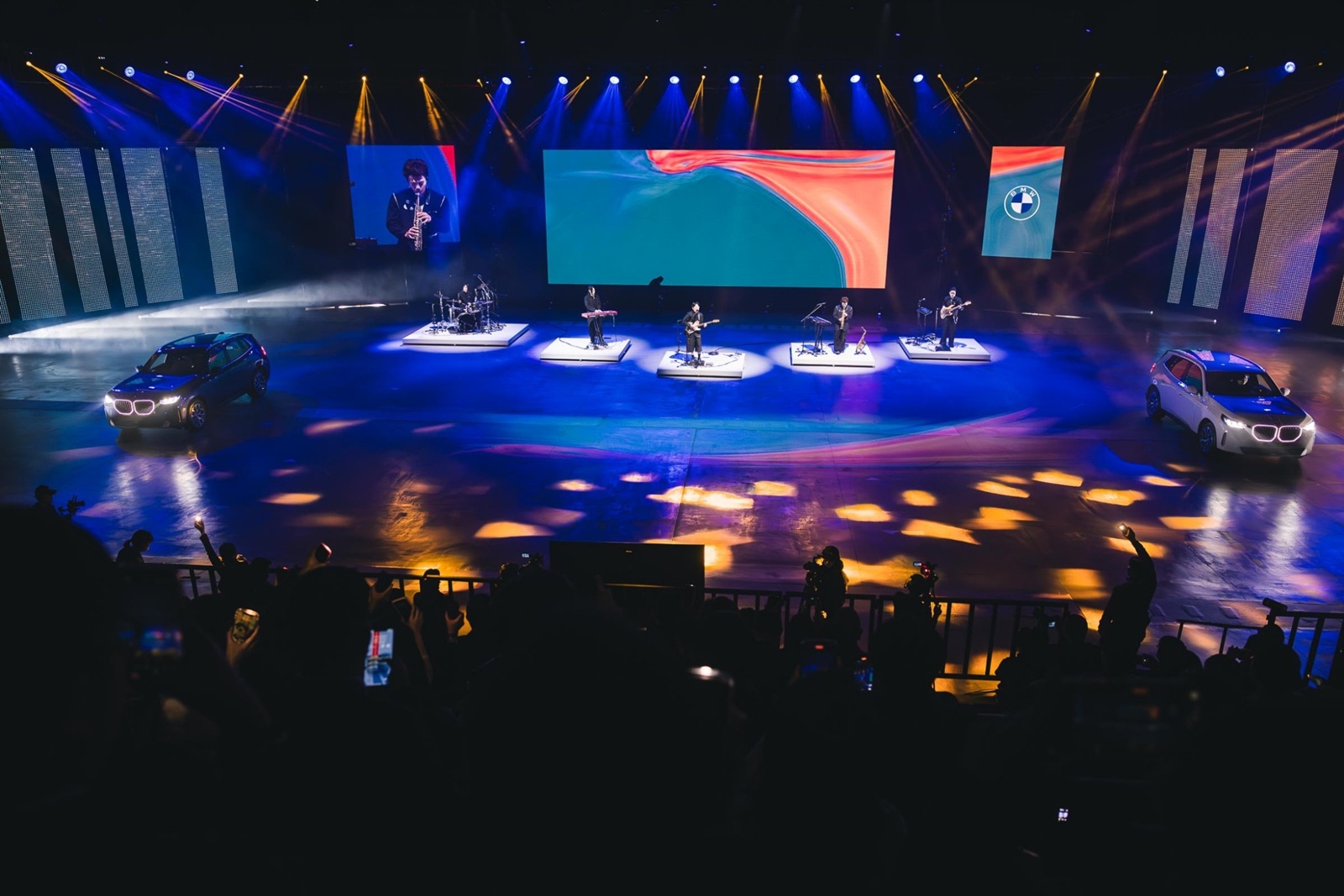 國際競賽報名代辦 │《BMW X3：新境探索 》極象設計 陳朝新 DESIGNBOX設計盒子網路平台9