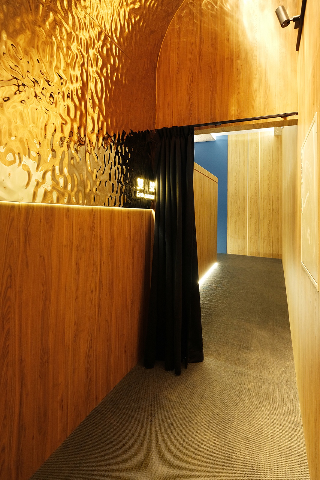 協助報名國際獎項 │《 承古啟新：公共演藝廳再生設計》張志成建築師事務所 設計盒子DESIGN BOX 9