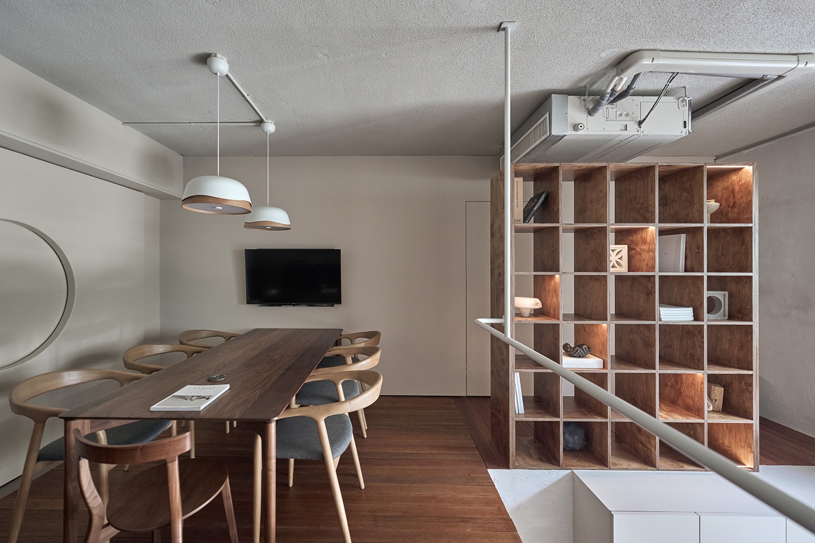 協助報名國際獎項 │《樸質通境》灰色大門設計 謝嘉玲 設計盒子DESIGN BOX 6