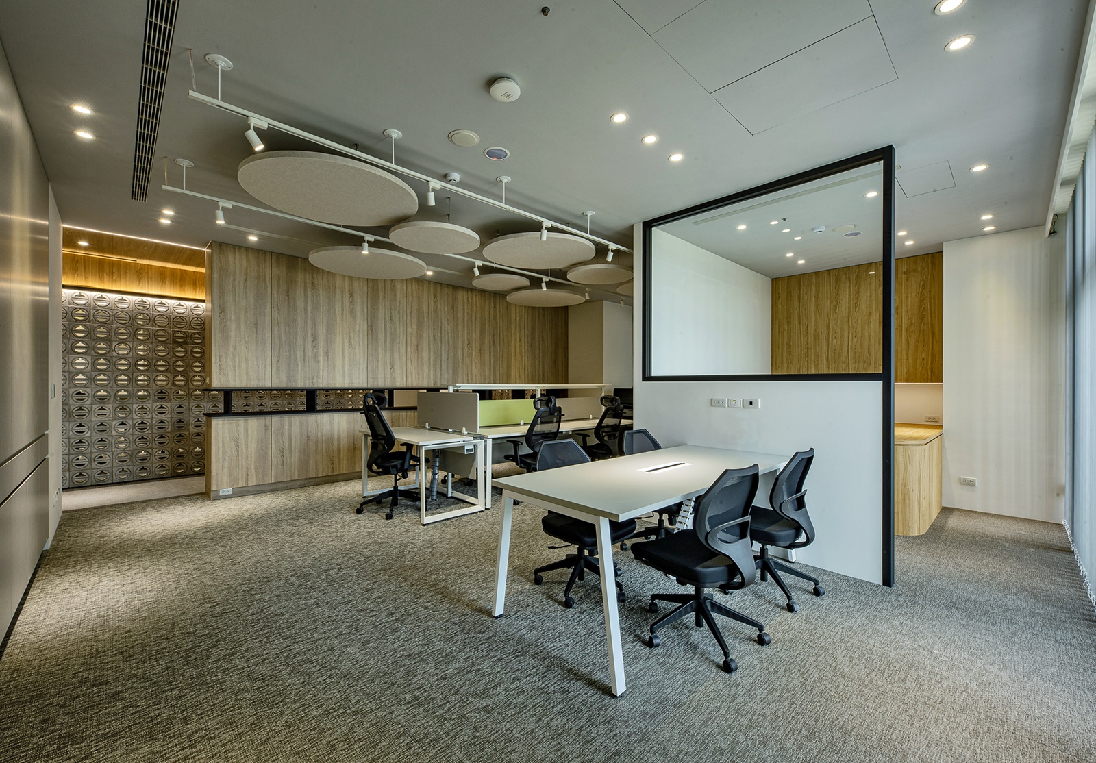 設計獎項新訊   │《樸承新軸》環台企業集團  設計盒子DESIGN BOX8