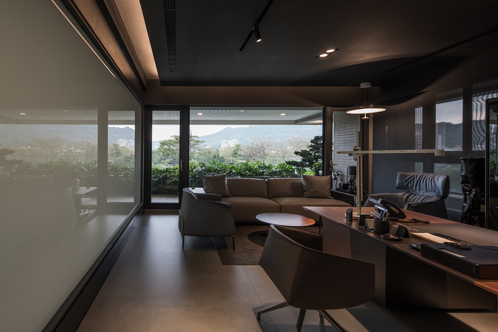 國際競賽報名代辦 │《 綠境辦所》樸作設計 張祖豪 設計盒子DESIGN BOX7