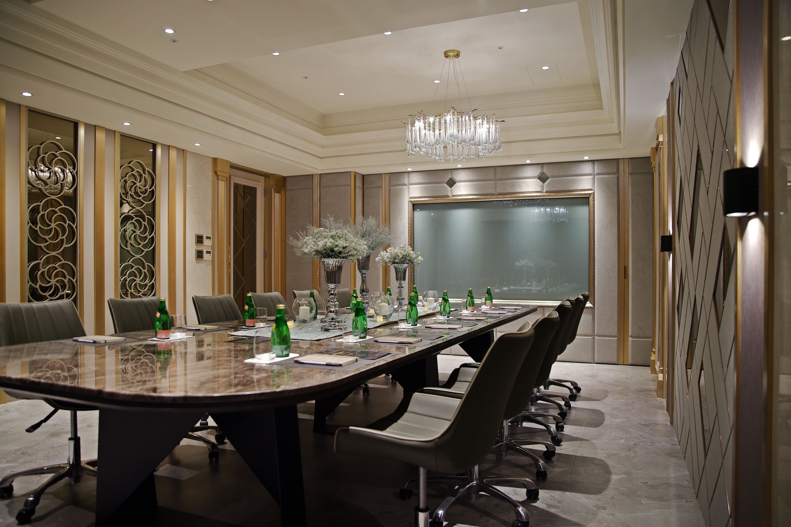 台中室內設計師推薦 │ 金映雅宴，藏光華章 │ 三宅一秀 郁琇琇 設計盒子DESIGN BOX5