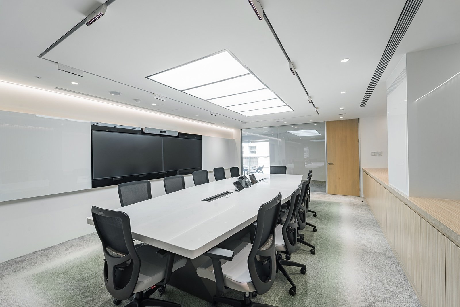 獎項代辦│《無限生機 Pulse of Life》樸映設計 陳秉信 設計盒子DESIGN BOX8