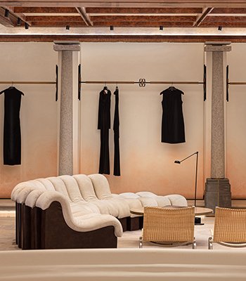 帷幕詠嘆｜中國。Curiel Casa Flagship Store