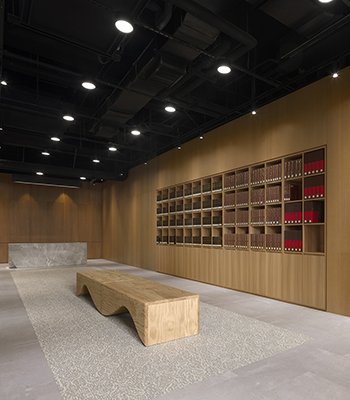 國際競賽報名代辦  │《閱間沉境》大允設計 陳昭穎 —— 榮獲歐洲IEA卓越設計獎 –  白金獎